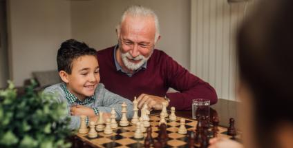 Le cerveau moins actif avec l’âge par l’effet des modifications de sa chimie