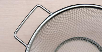 L’hyperperméabilité intestinale apparaît lorsque l’intégrité de la muqueuse est perturbée par divers facteurs. 