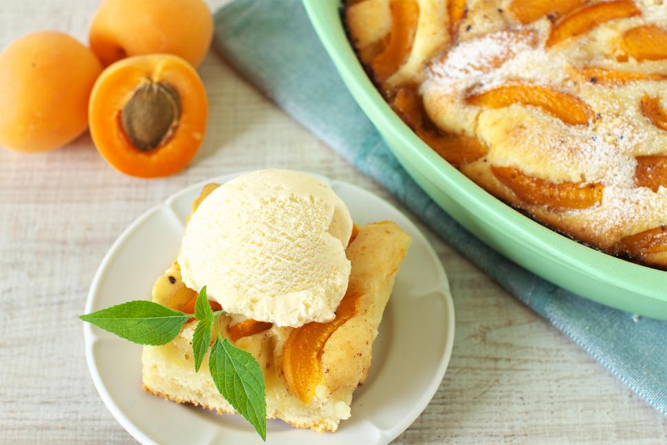 Flan de noisettes aux abricots