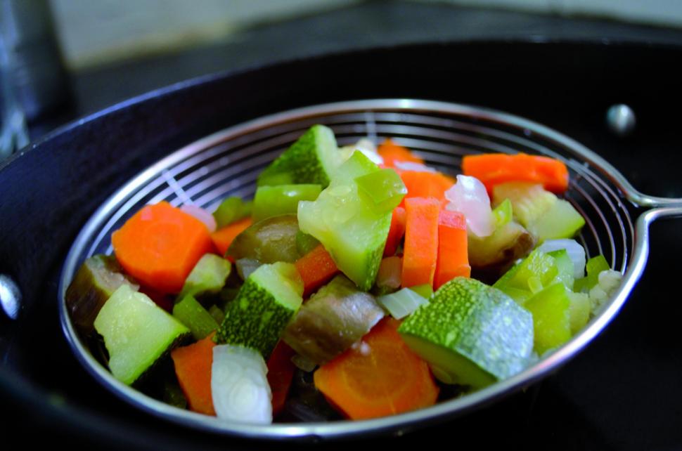 La cuisson à la vapeur douce ou à l’étouffée à privilégier dans le régime Seignalet.